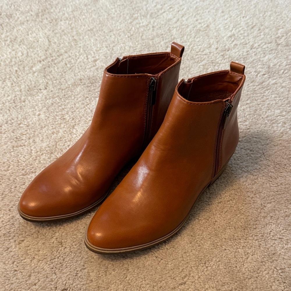Chaps Brown Ankle Boots